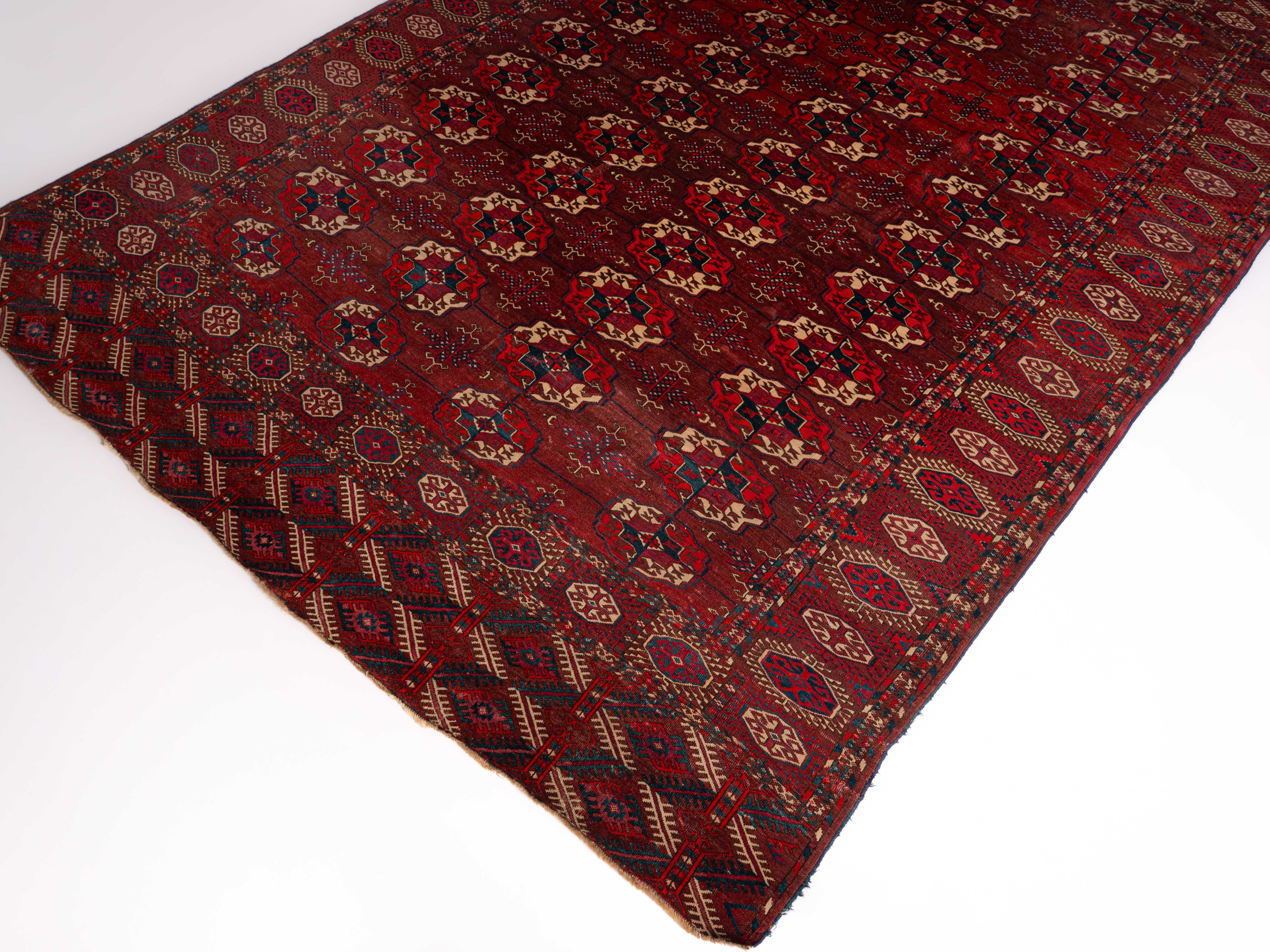 Tekke (Bukara) Carpet