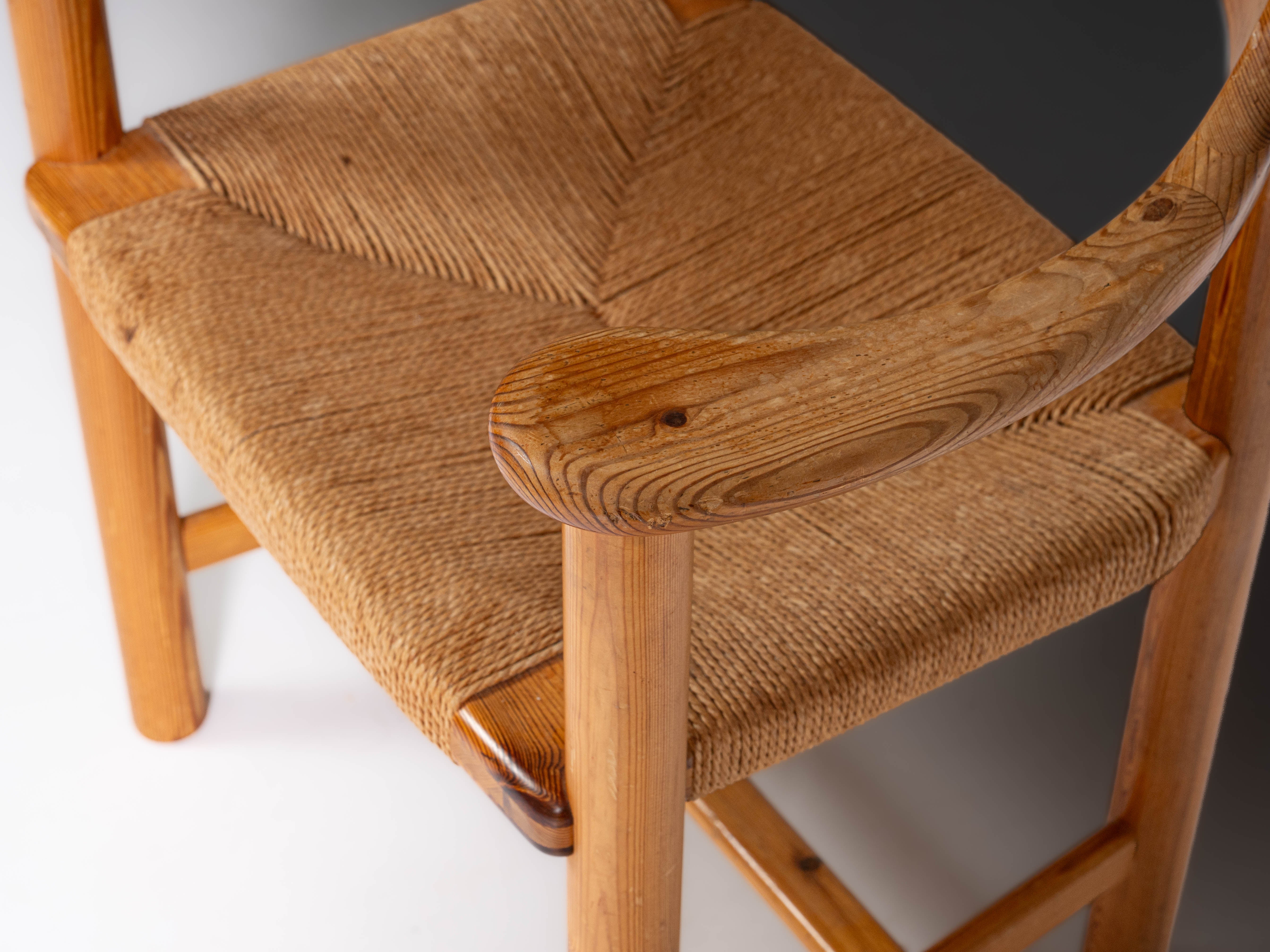 Conjunto de 8 cadeiras em pinho, design de Rainer Daumiller, produção dinamarquesa, anos 1960