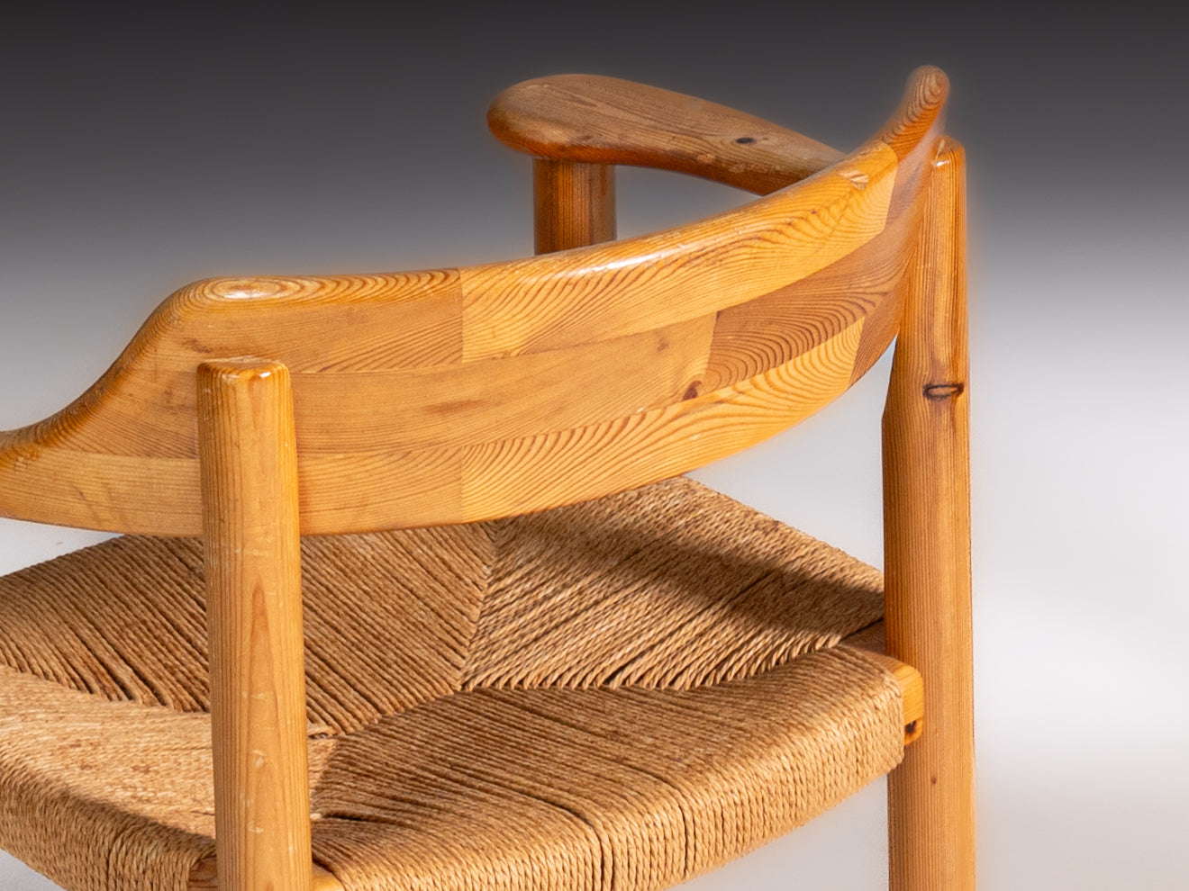 Conjunto de 8 cadeiras em pinho, design de Rainer Daumiller, produção dinamarquesa, anos 1960