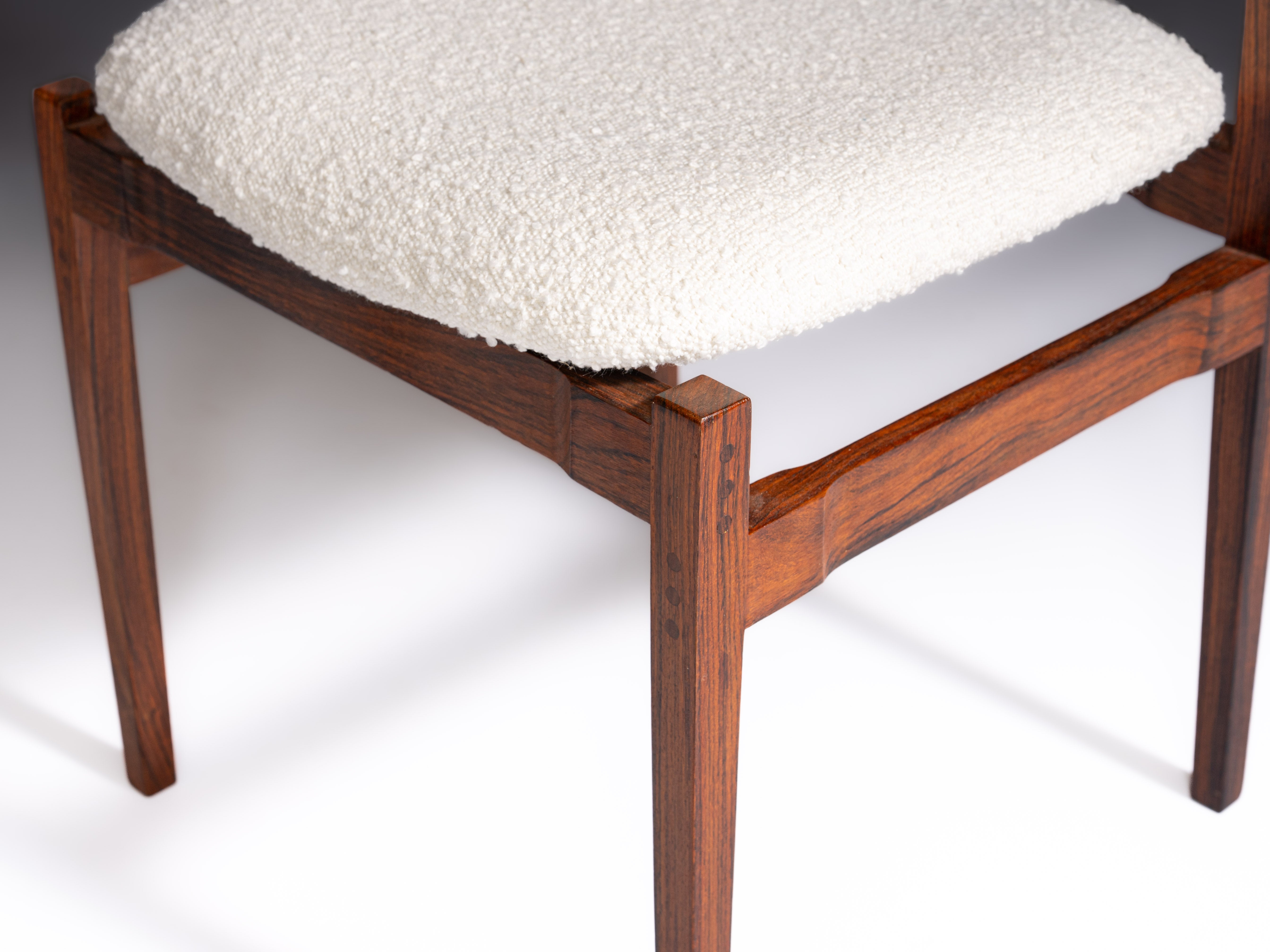 Conjunto de 8 cadeiras, design Cassina, Itália, década de 1960