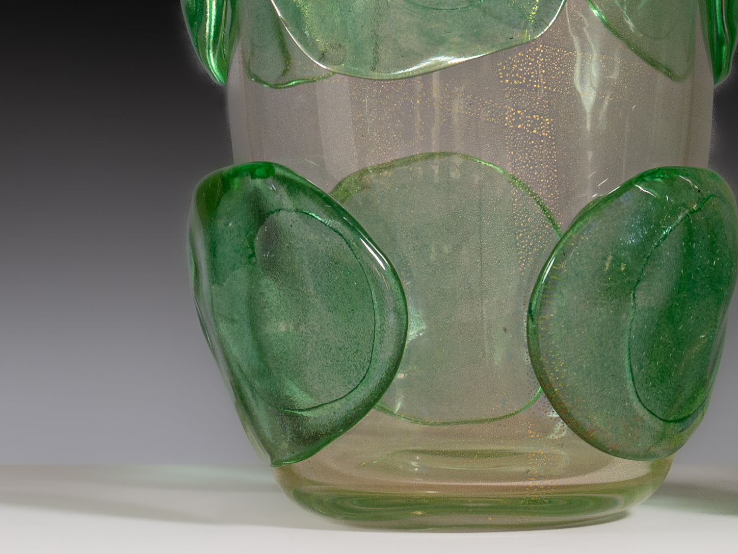 Par de vasos em vidro de Murano. Itália, anos 1970. Assinados por Sergio Costantini (n. 1956)