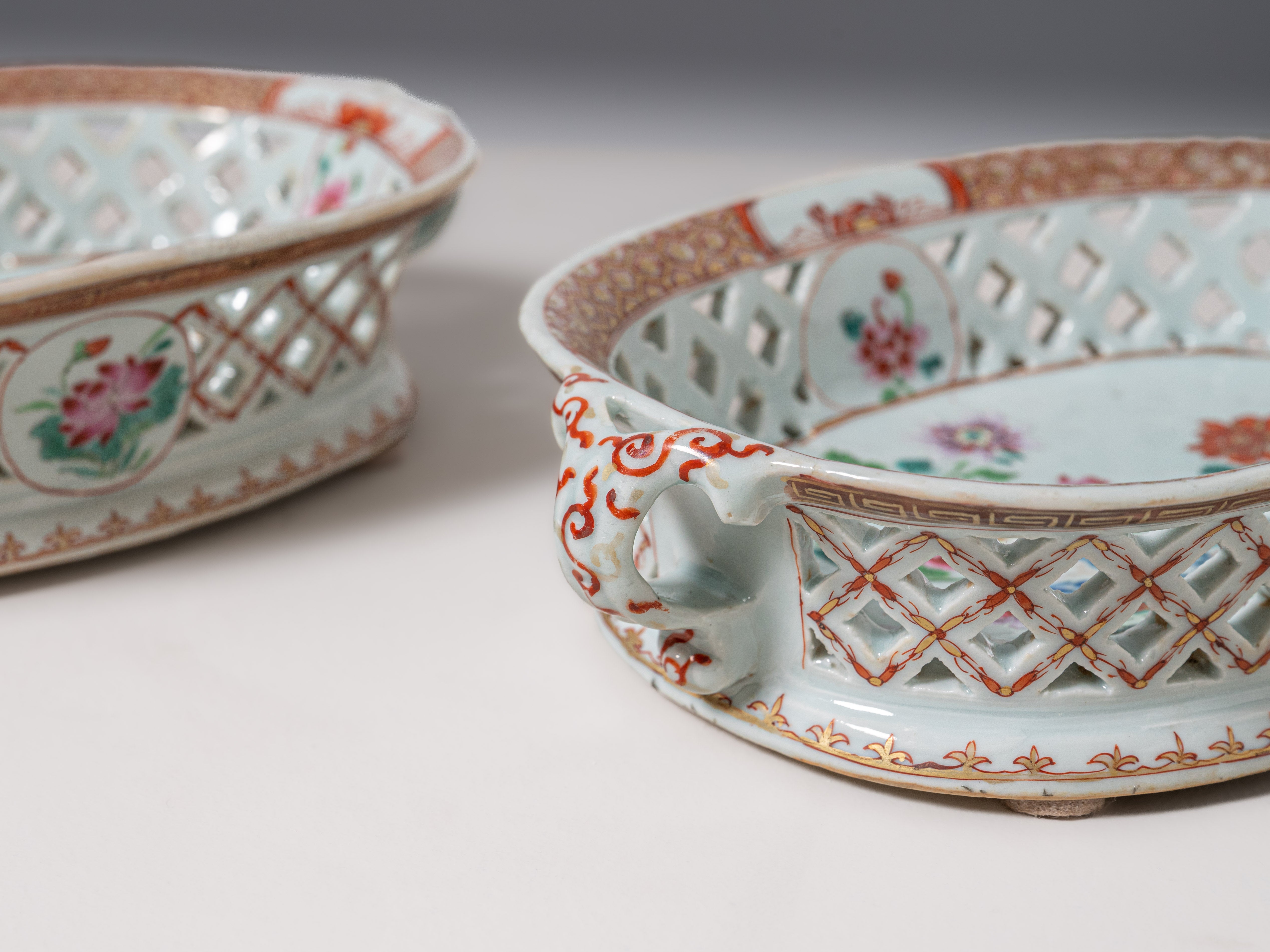 Par de cestos em porcelana chinesa da Companhia das Índias, século XVIII. Qianlong (1736–1795)