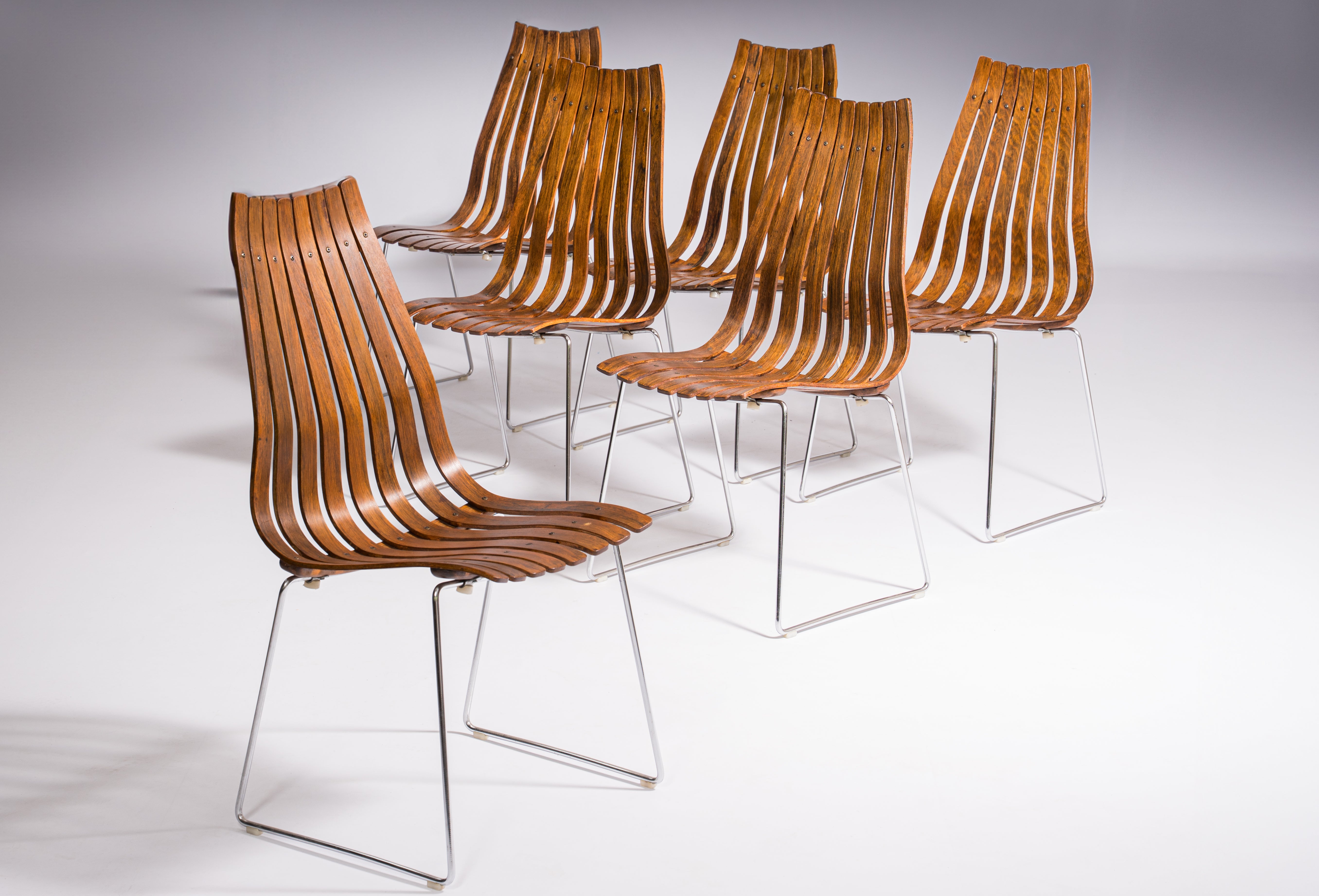 Conjunto de 6 cadeiras em pau-santo, design de Hans Brattrud para a Hove furniture, década de 1970
