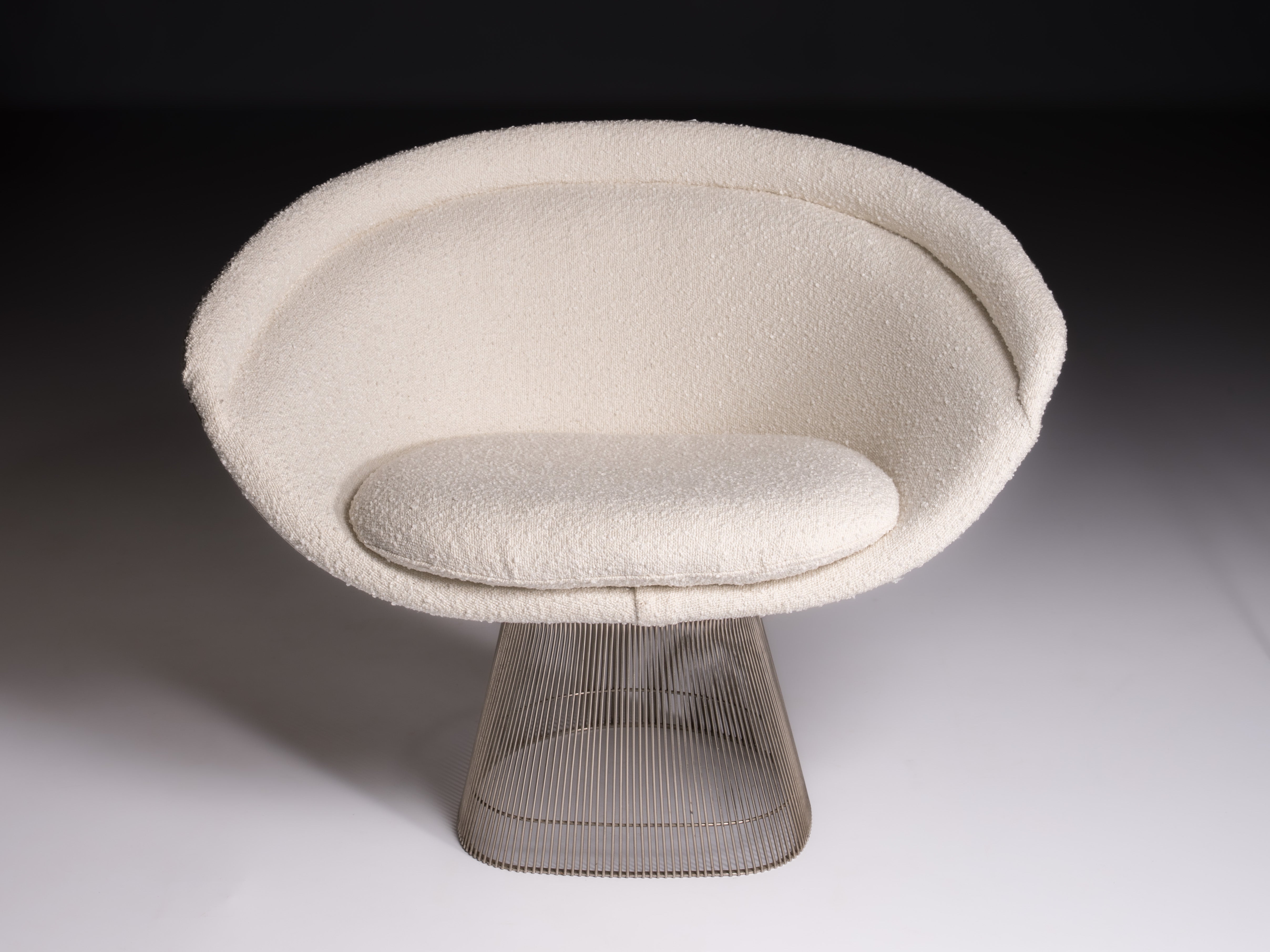 Cadeira com braços, design de Warren Platner para a Knoll International, Estados Unidos, 1966